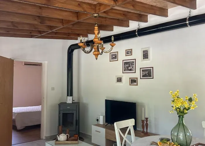 The Oliveorange Grove House!