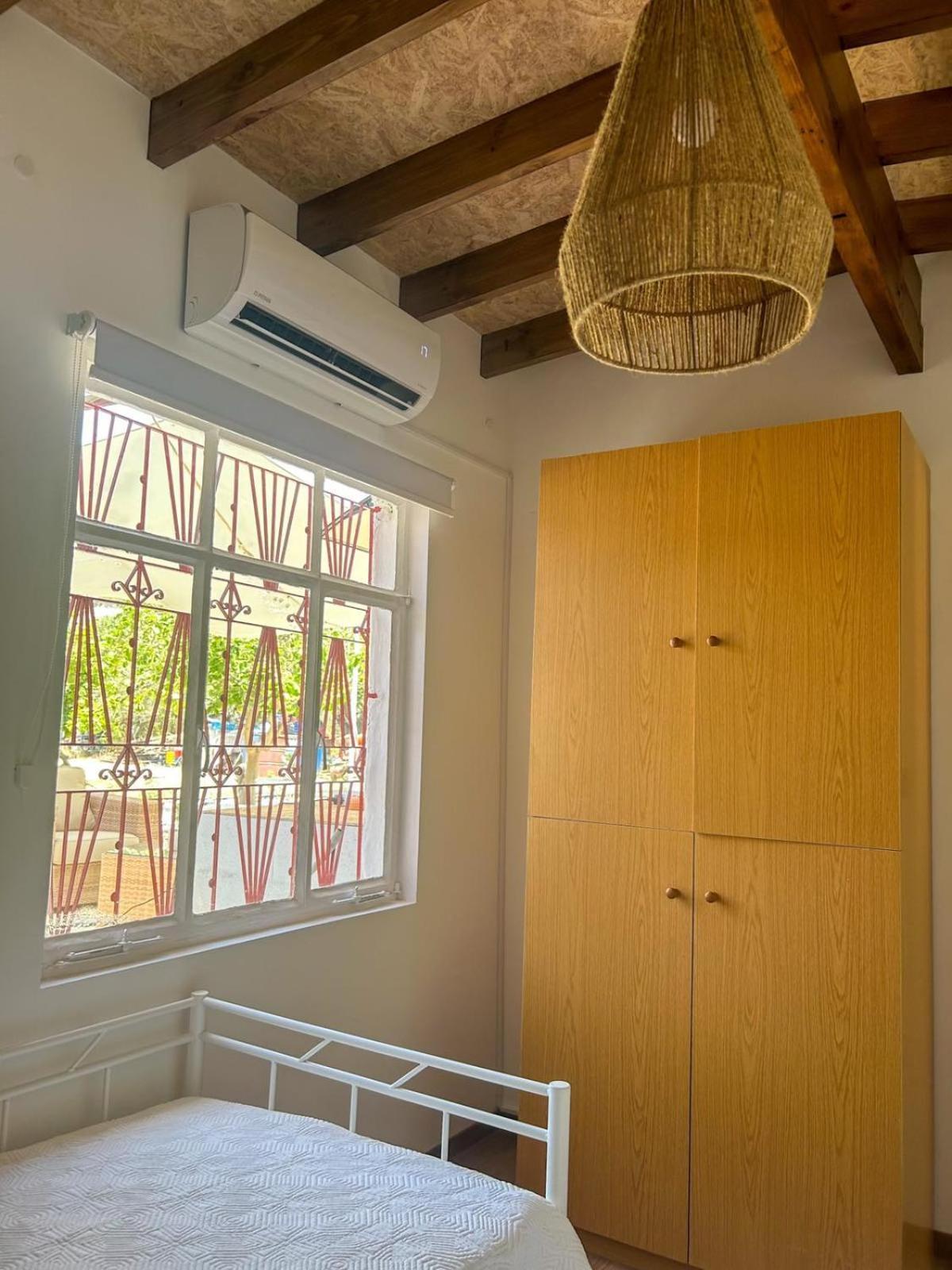 The Oliveorange Grove House! Apartment